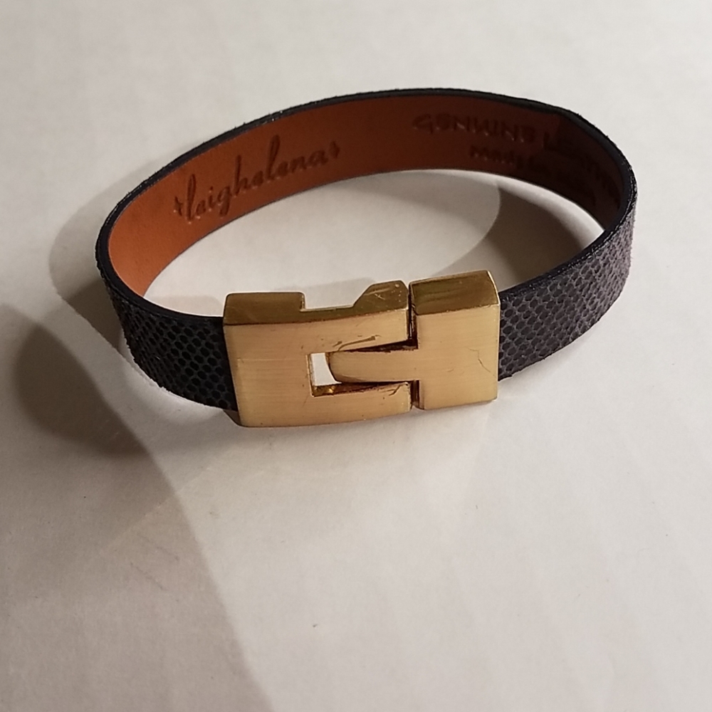 Jigsaw leather  bracelet  j164